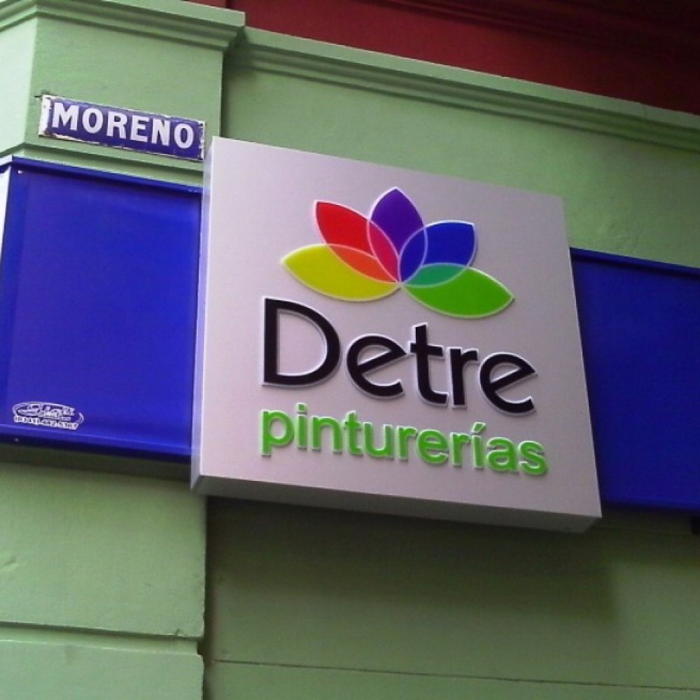 carteleria-exterior-en-relieve